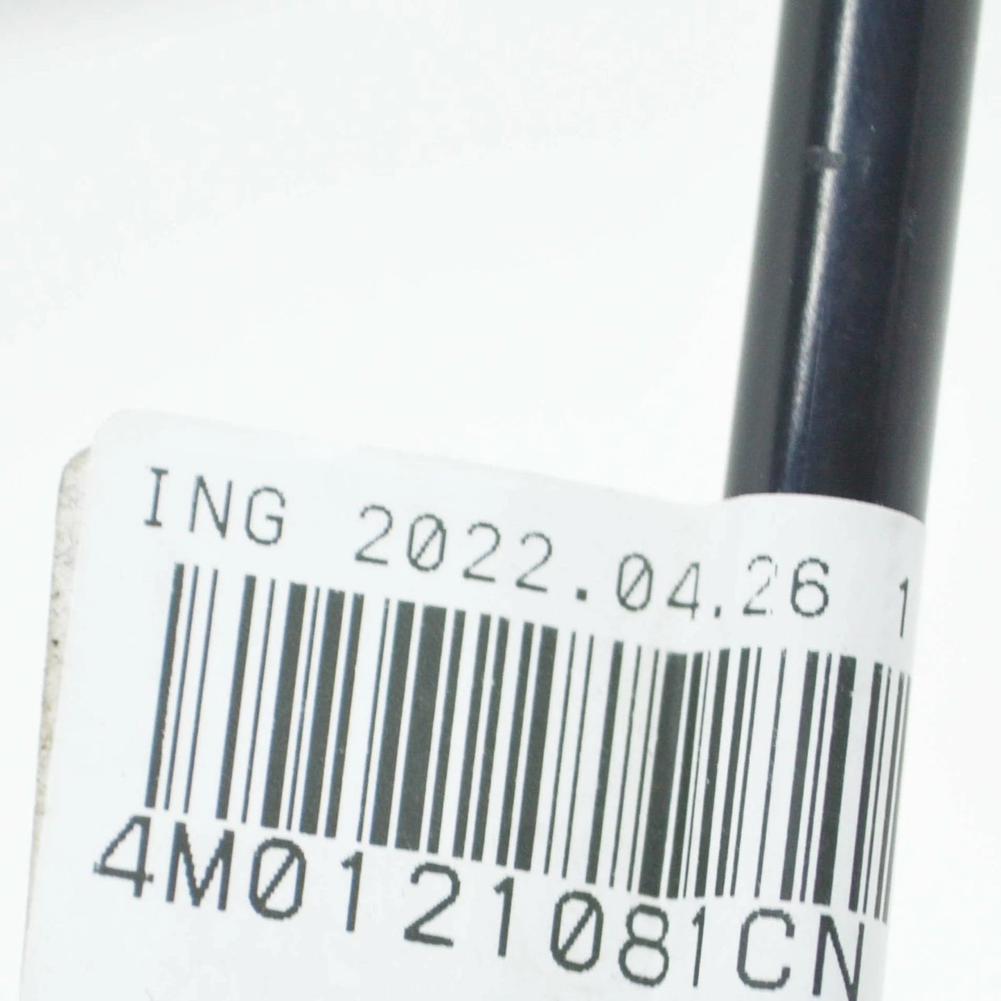 NEW AUDI Q7 4M ENGINE COOLANT OVERFLOW HOSE 4M0121081CN