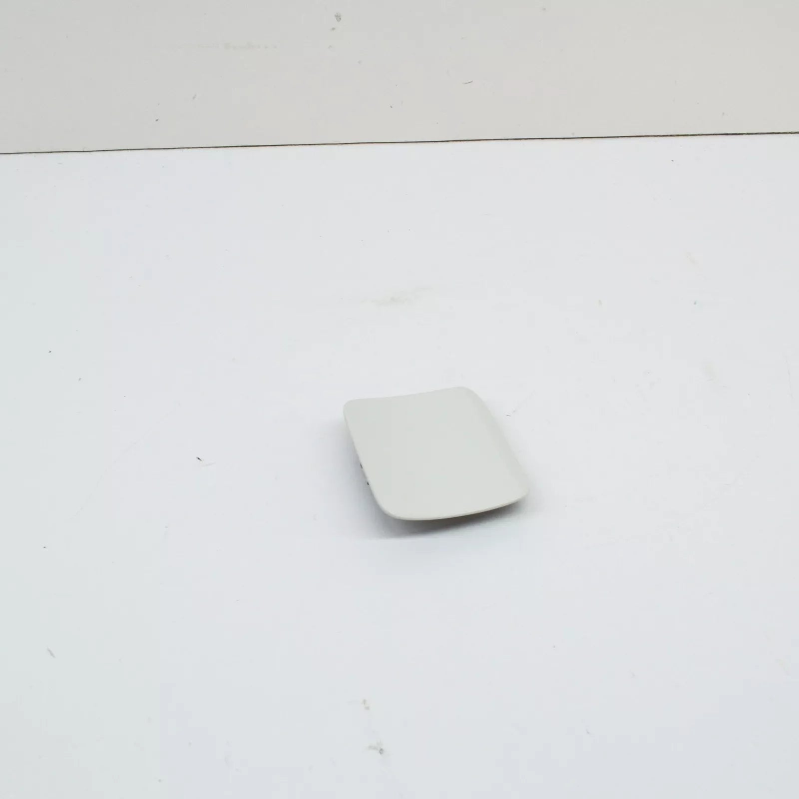 NEW AUDI RS7 4G8 REAR BUMPER TOW HOOK EYE CAP COVER 4G8807441BGRU