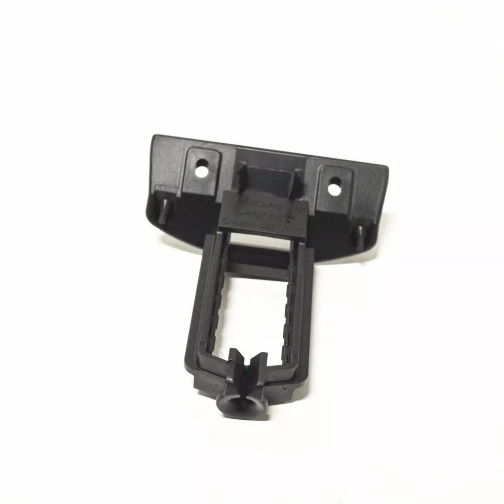 NEW MERCEDES-BENZ C W204 PARKING BRAKE GUIDE A2044200177 ORIGINAL