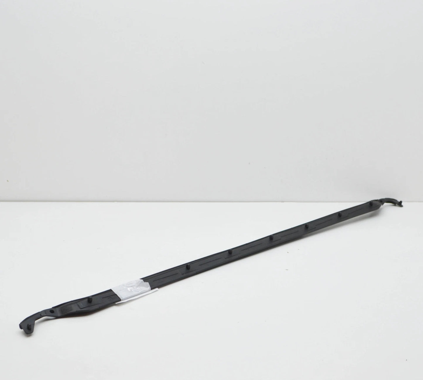 NEW AUDI A5 8T3 BONNET FRONT EDGE PROTECTION 8T0823126J ORIGINAL