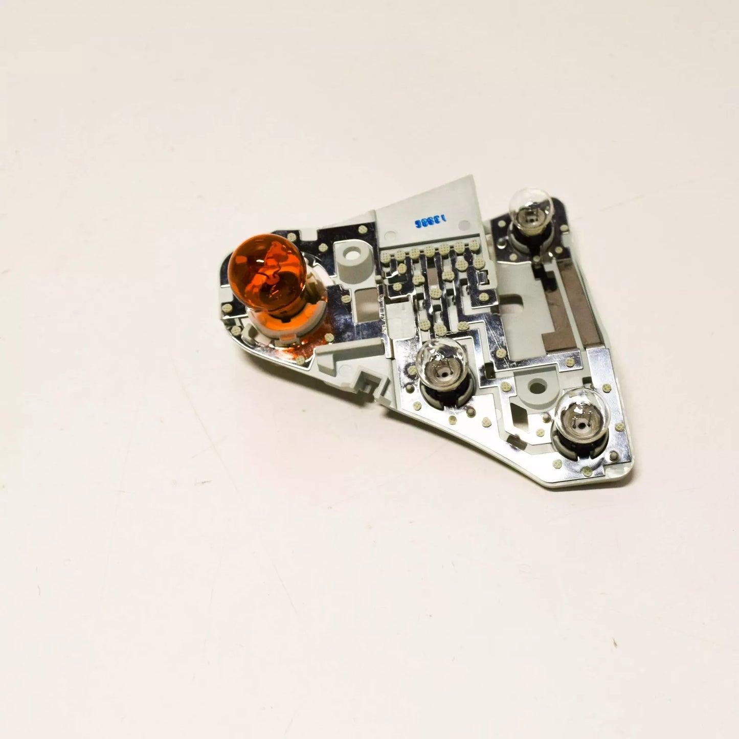 NEW BMW 3 E93 REAR LEFT TAILLIGHT BULB HOLDER 63217178383 7178383 ORIGINAL