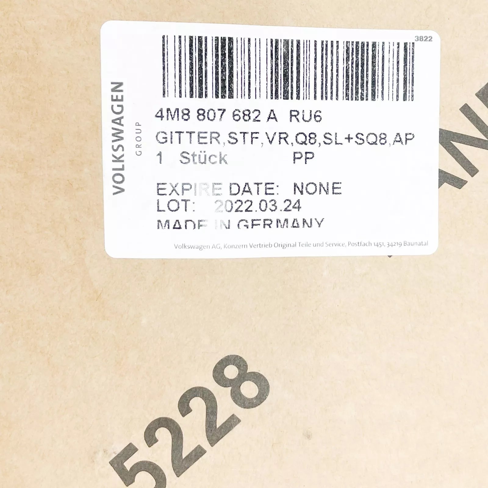 NEW AUDI Q8 4M FRONT RIGHT AIR GUIDE GRILLE 4M8807682ARU6