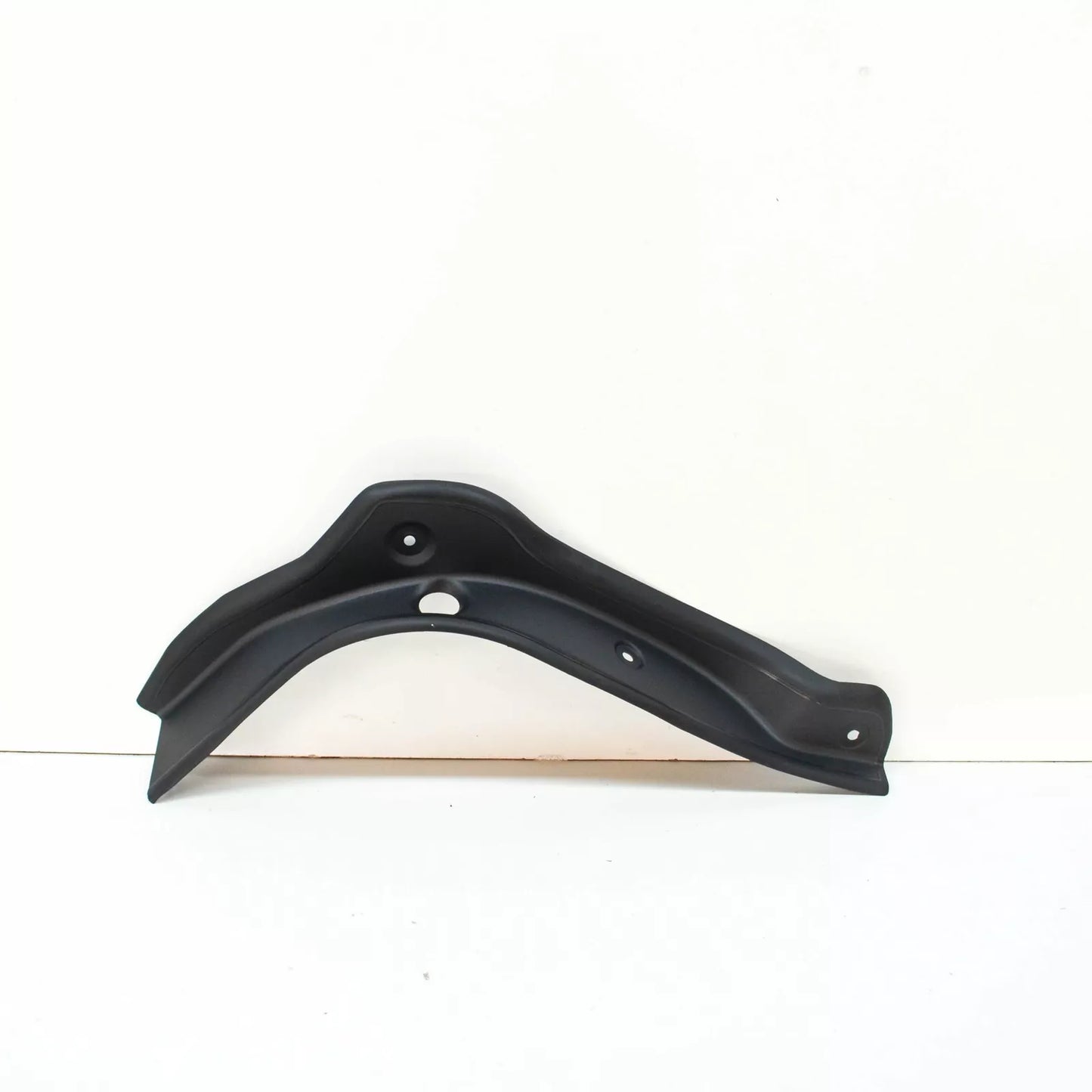 NEW BMW 4 GRAN COUPE F36 REAR LEFT TAILLIGHT GUTTER COVER 51497474489 ORIGINAL