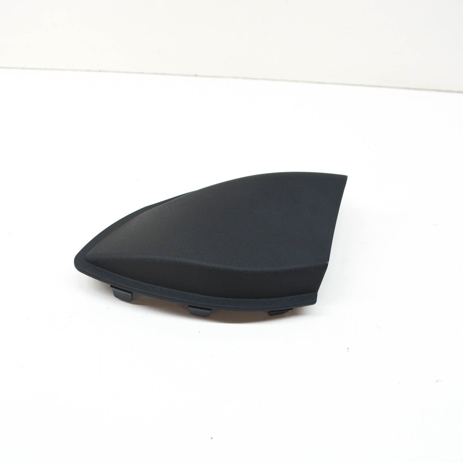 NEW AUDI E-TRON FRONT LEFT BRAKE AIR DUCT BRACKET 4KE8076059B9 ORIGINAL