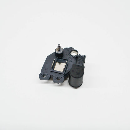 NEW MERCEDES-BENZ E C238 ALTERNATOR REGULATOR SWITCH A6511540100 ORIGINAL