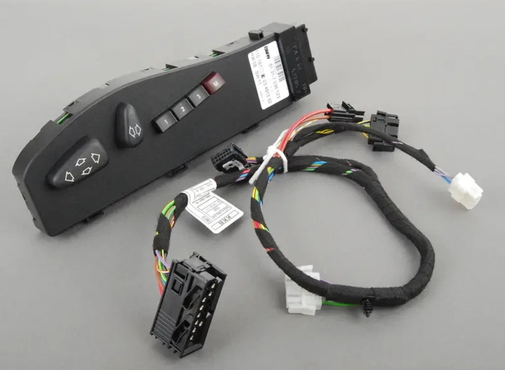NEW BMW 3 E46 FRONT LEFT SEAT CONTROL SWITCHES 8263133 52108263133 ORIGINAL