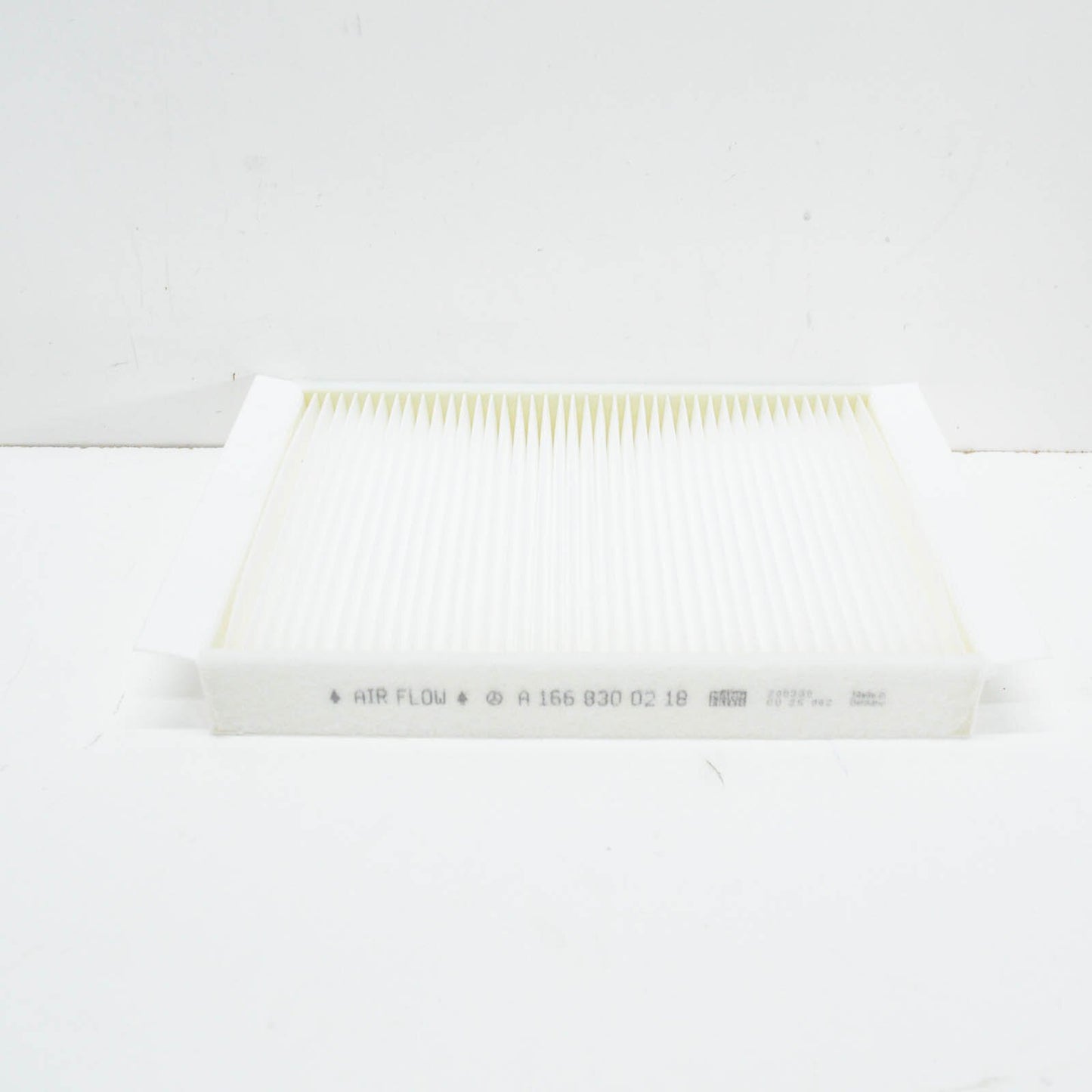 NEW MERCEDES-BENZ C W205 AIR FILTER ELEMENT A1668300218 ORIGINAL