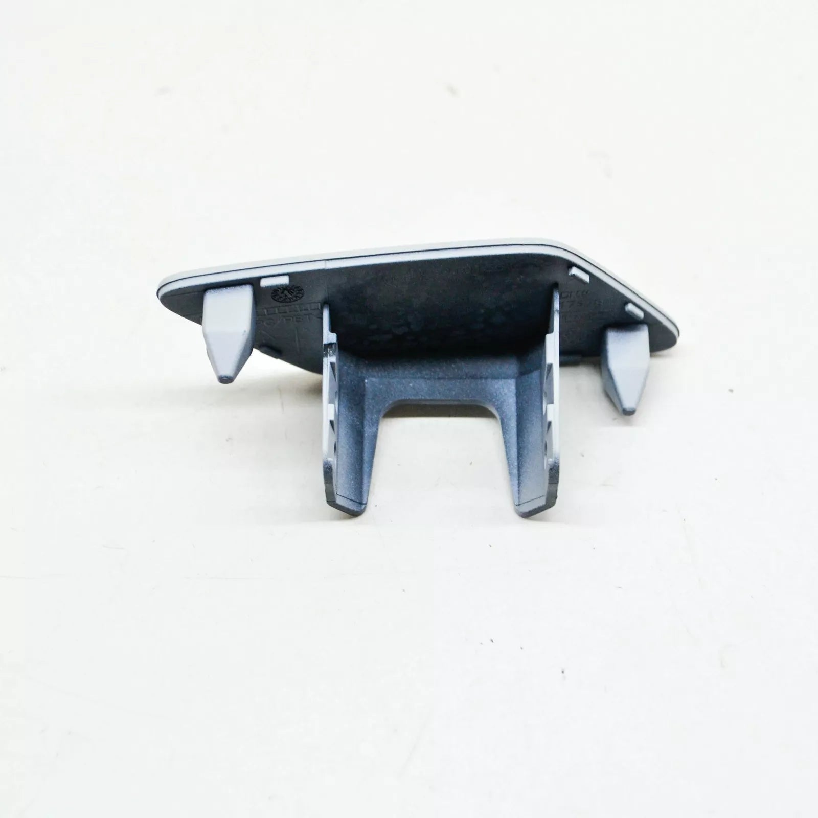 NEW VW TOURAN 5T FRONT LEFT HEADLIGHT WASHER COVER CAP 5TA807937GRU