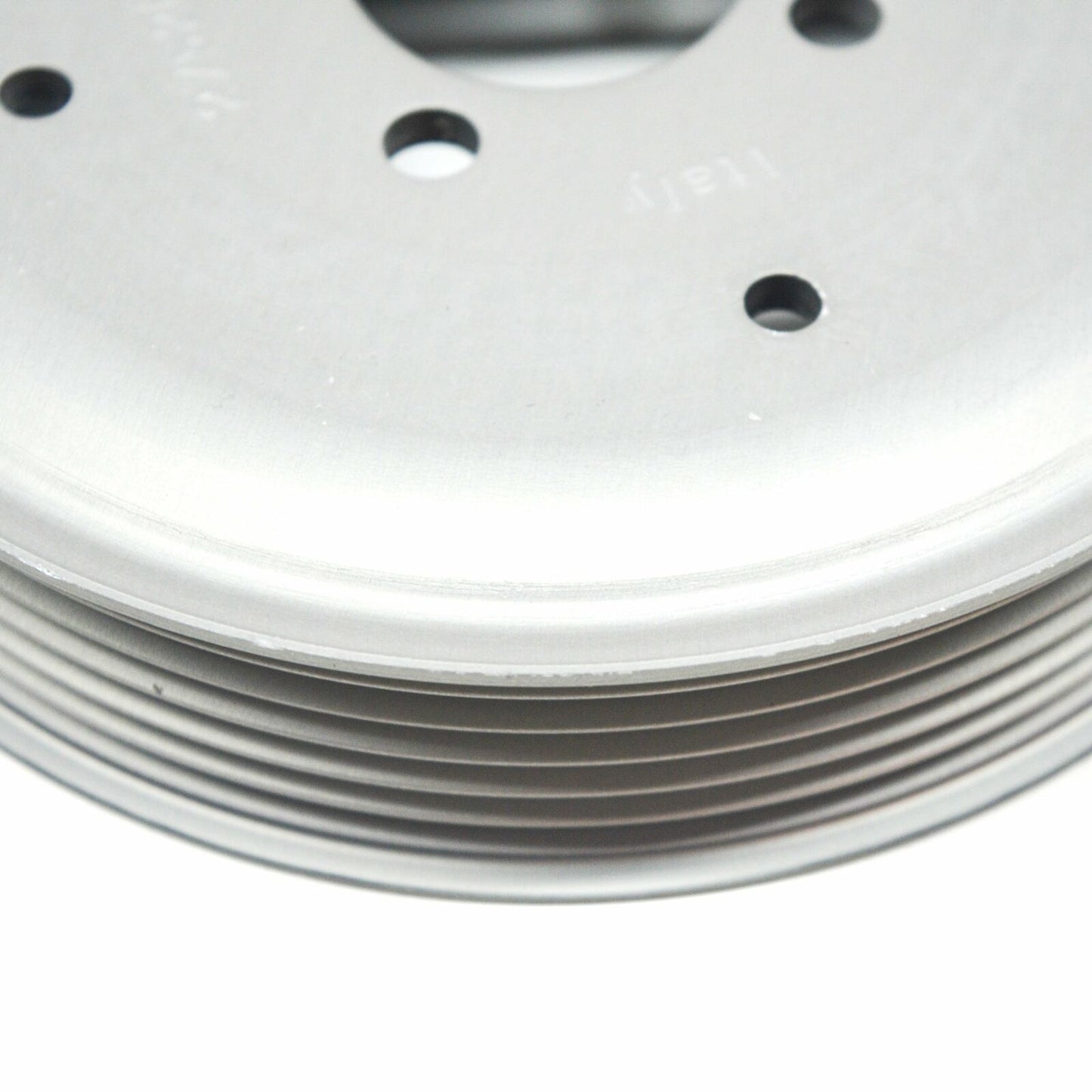 NEW AUDI Q7 4M ENGINE WATER PUMP PULLEY 06M121031D ORIGINAL