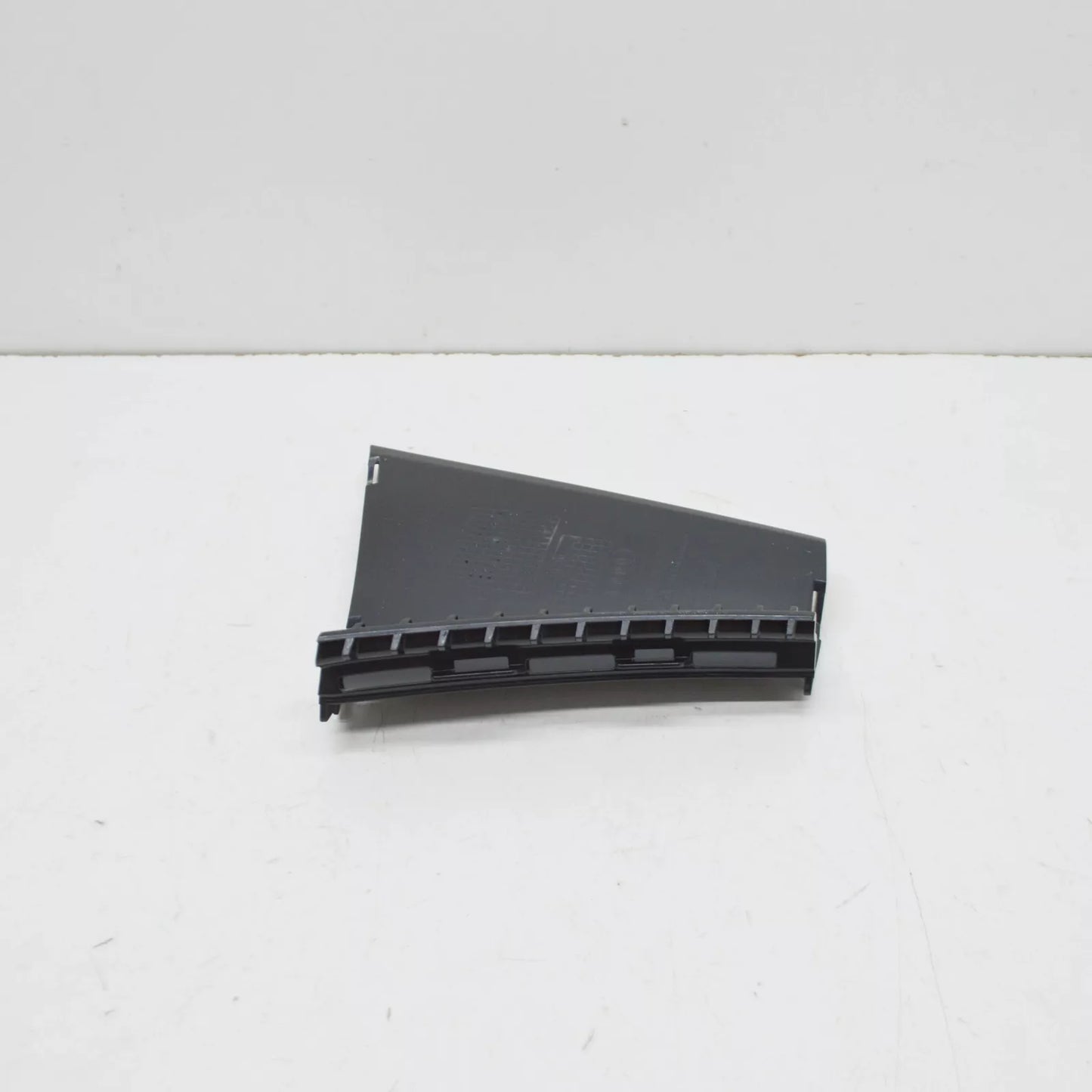 NEW AUDI A6 C8 FRONT BUMPER COVER LEFT AIR GUIDE 4K0121763G ORIGINAL