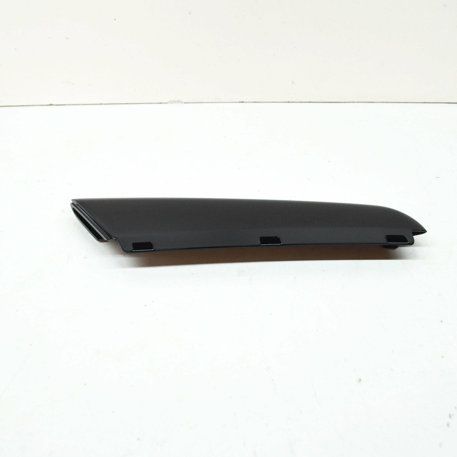 NEW MB SLK R171 FRONT RIGHT RADIATOR GRILLE TRIM A1718880273 ORIGINAL