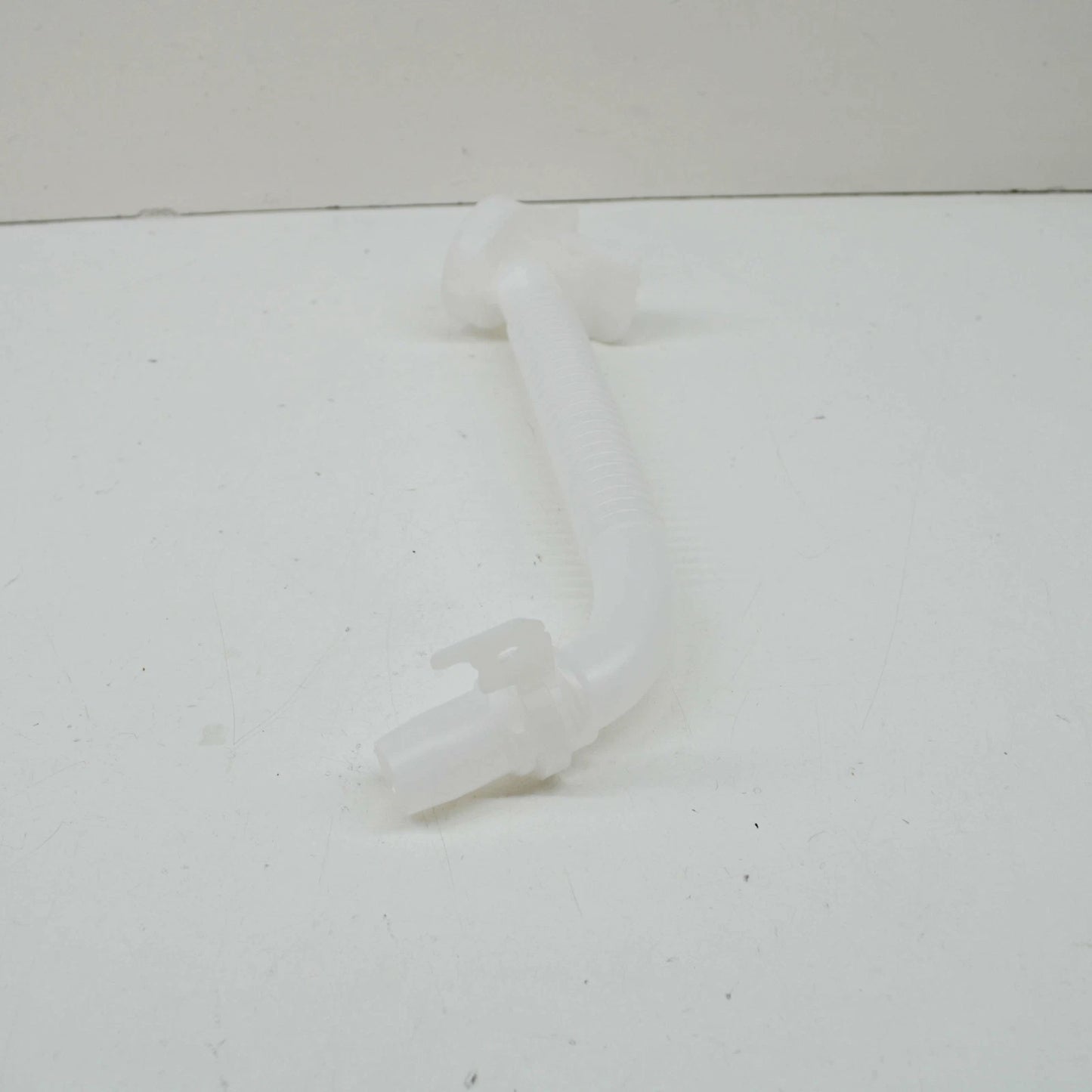 NEW VW POLO AW WINDHIELD WASHER RESERVOIR TANK FILLER NECK 2G0955463C ORIGINAL