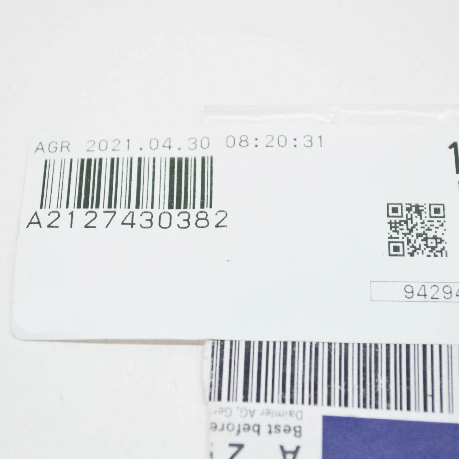 NEW MERCEDES-BENZ E-CLASS W212 REAR TRUNK LID TRIM MOULDING A2127430382