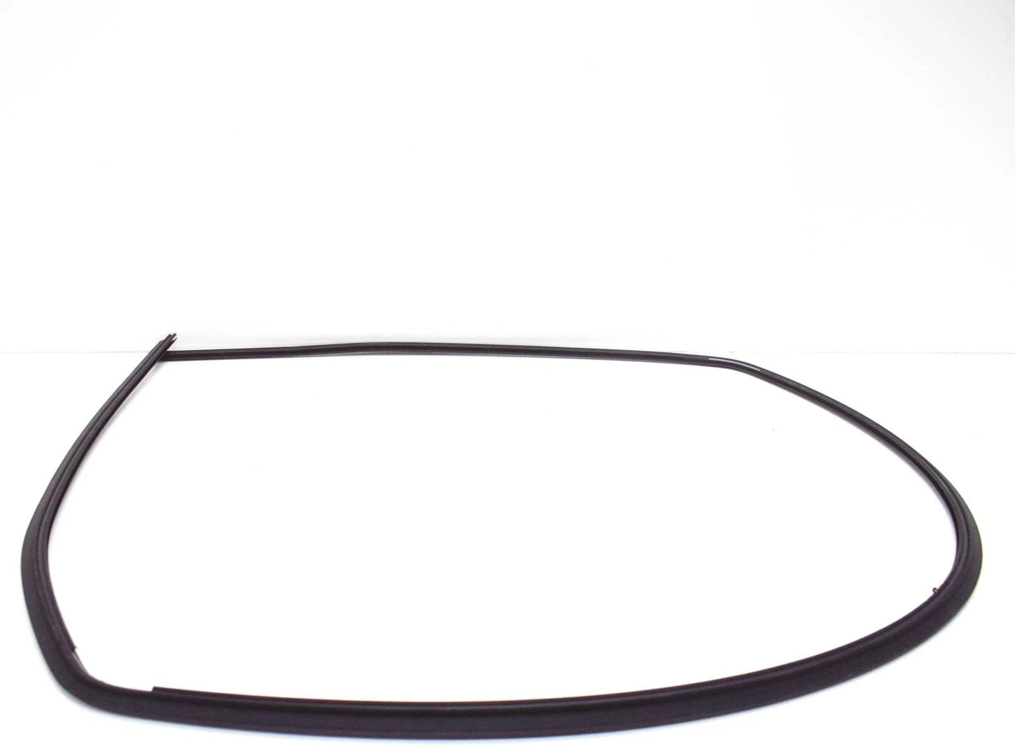 NEW BMW 3 COUPE E46 REAR WINDOW GLASS WEATHERSTRIP SEAL 51318208471 ORIGINAL