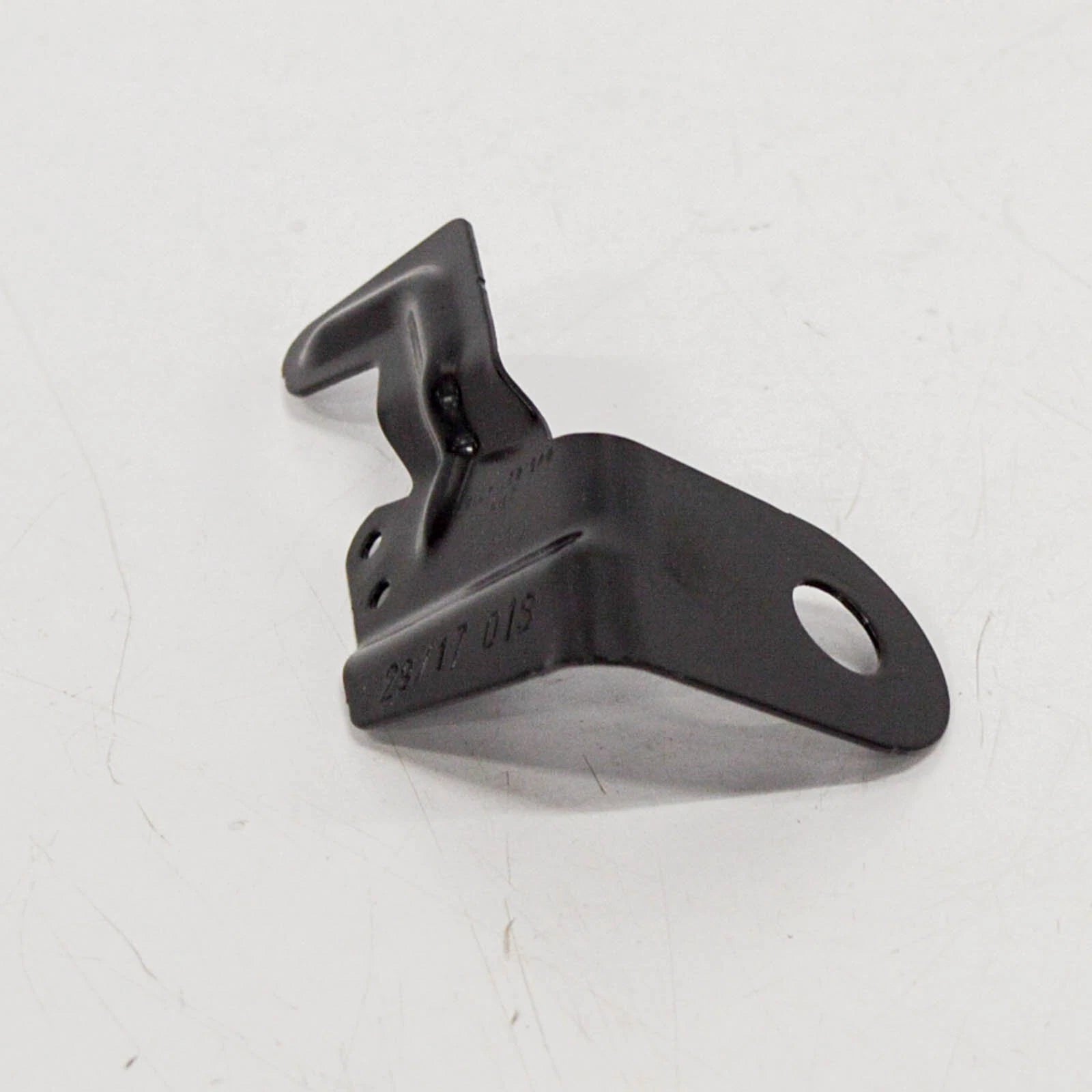 NEW AUDI A3 S3 8V FRONT LEFT WING BRACKET 8V5821471A ORIGINAL