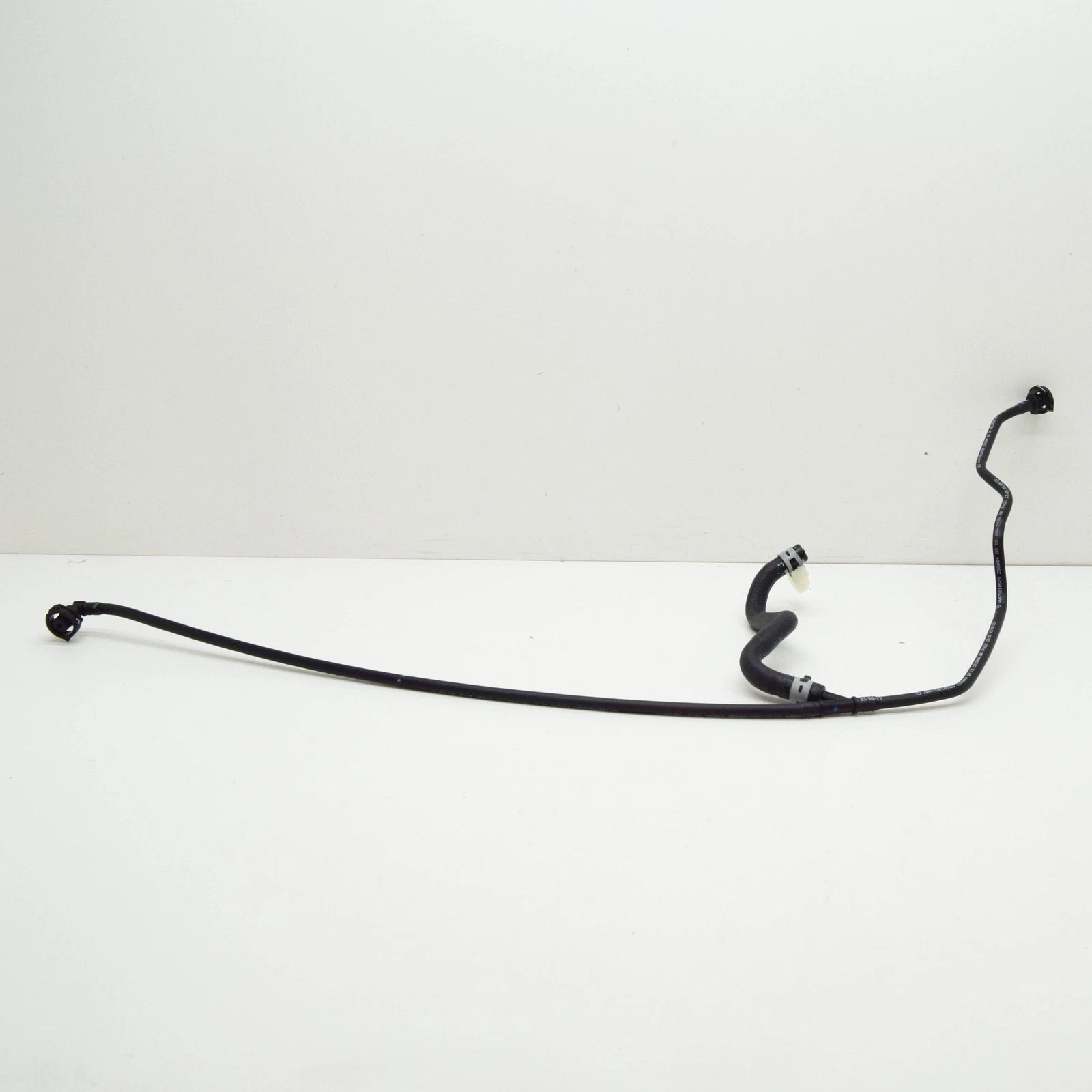 NEW MERCEDES-BENZ VITO W447 EXPANSION RESERVOIR BLEED LINE A4475010525 ORIGINAL