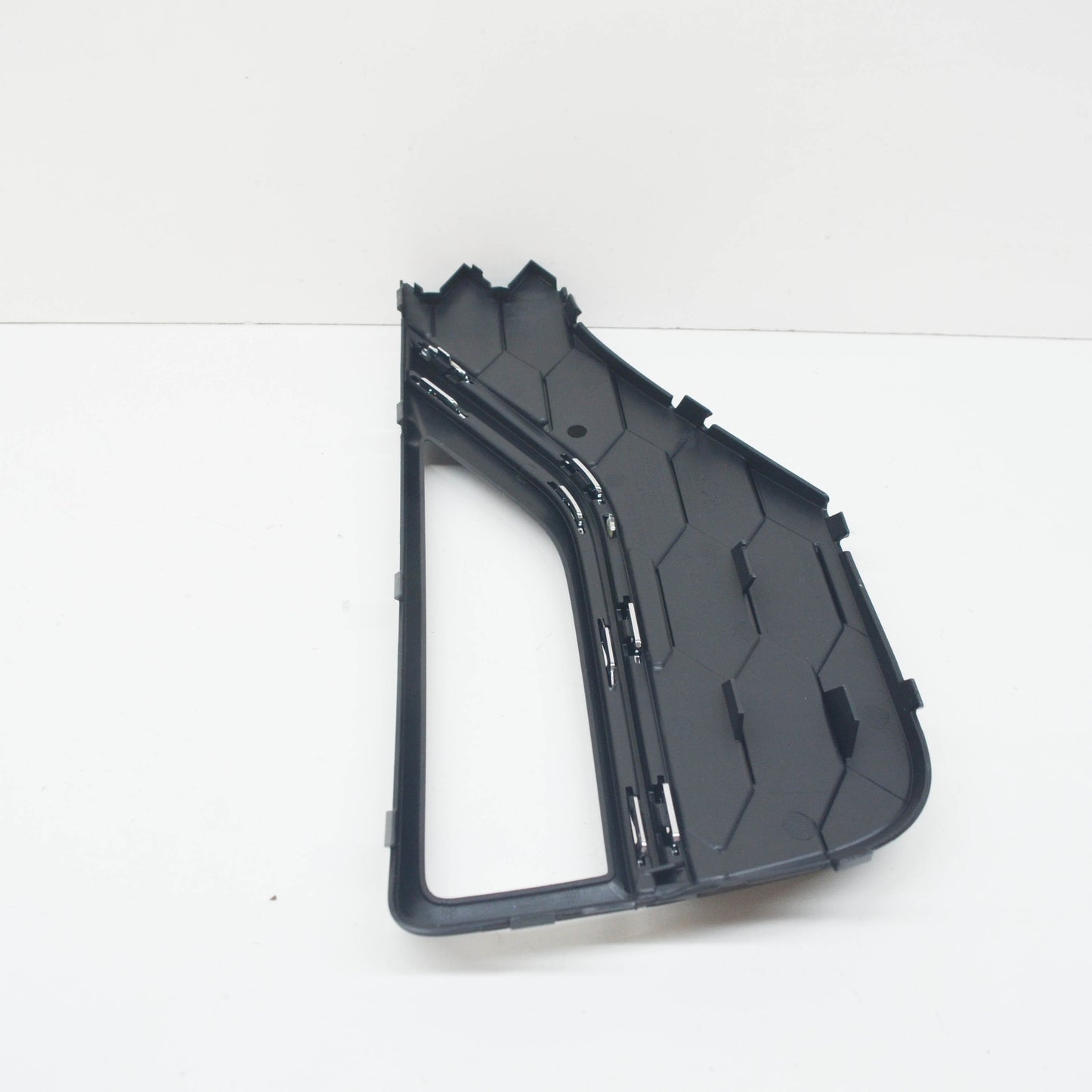 NEW VW AMAROK FRONT BUMPER LEFT FOG LIGHT GRILLE COVER 2H6807489FRYP ORIGINAL