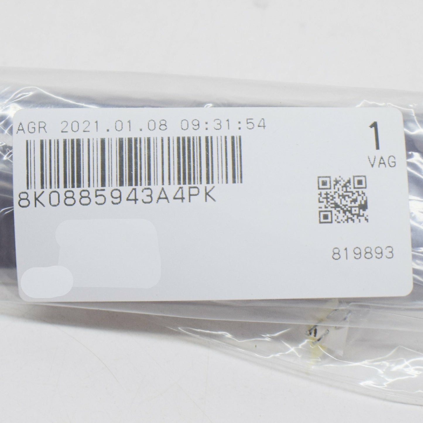 NEW AUDI A4 B8 REAR SEAT SIDE THROUGH-LOAD TRIM 8K0885943A4PK ORIGINAL