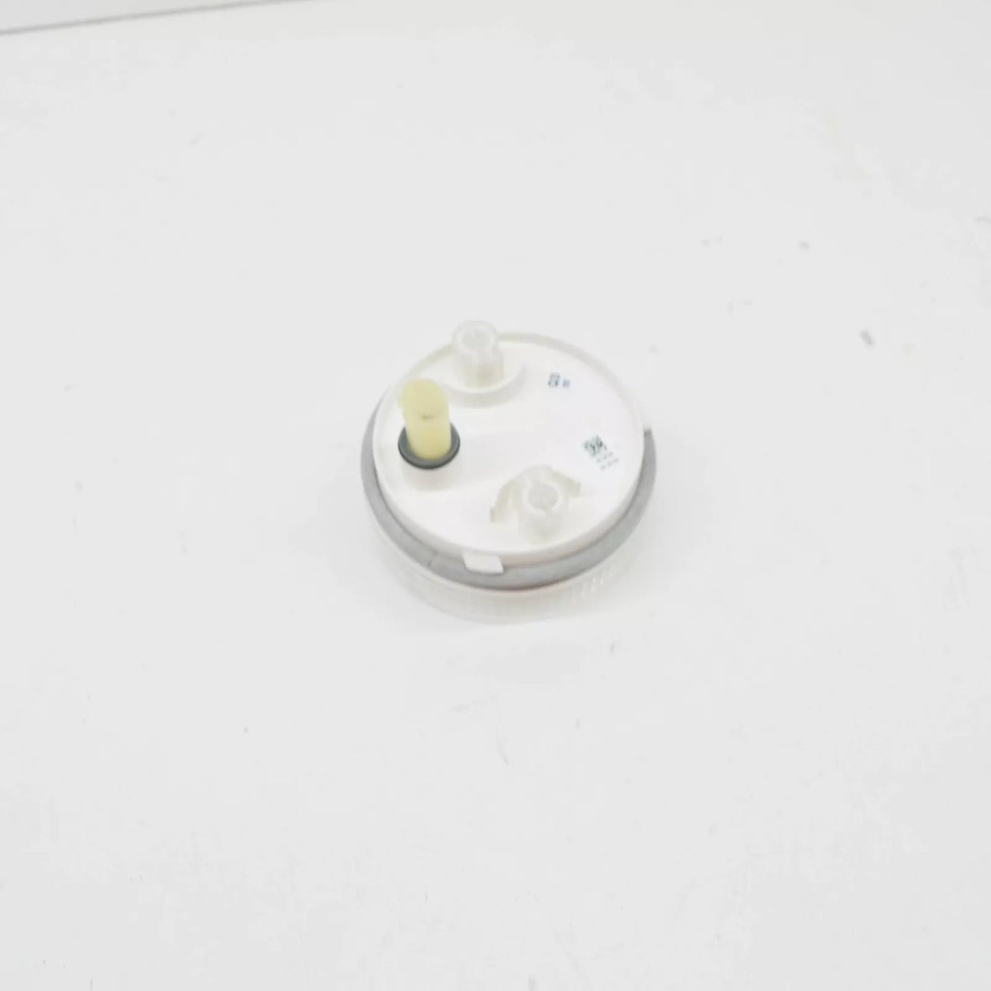 NEW BMW Z4 E86 RIGHT SIDE MARKER LIGHT INDICATOR 63137165734 7165734 ORIGINAL