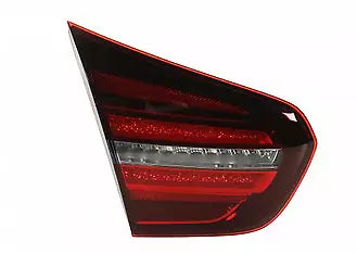 NEW MERCEDES-BENZ GLA X156 REAR LEFT INNER TAIL LIGHT A1569068700 ORIGINAL