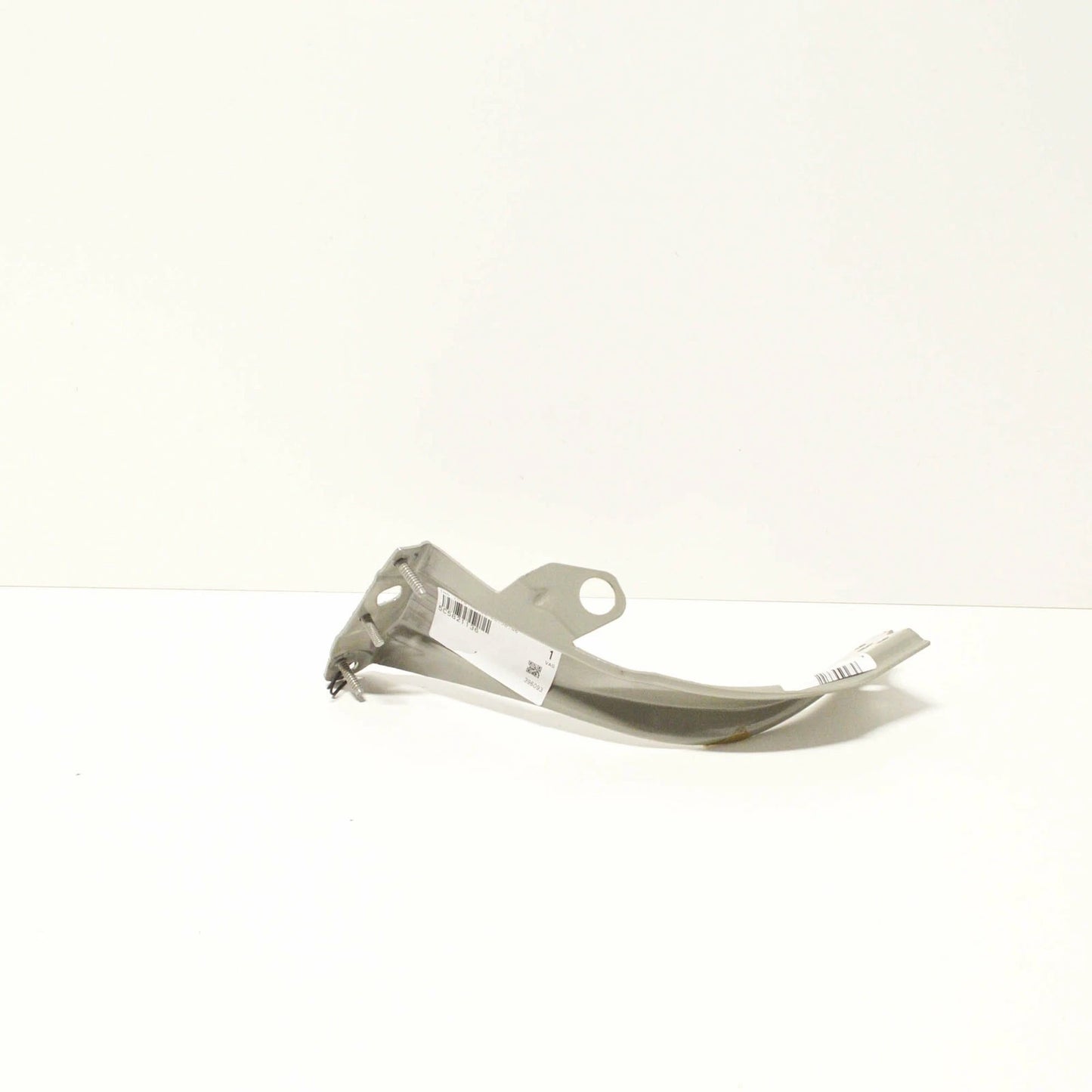 NEW VOLKSWAGEN BEETLE A5 FRONT RIGHT FENDER MOUNTING BRACKET 5C5821136