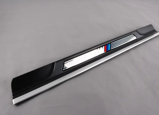 NEW BMW 3 E46 FRONT LEFT DOOR SILL TRIM 51477891929 7891929 ORIGINAL