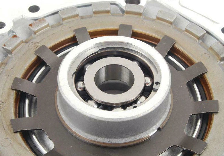 NEW AUDI A4 B7 PRESSURE PISTON COVER 01J323257A ORIGINAL