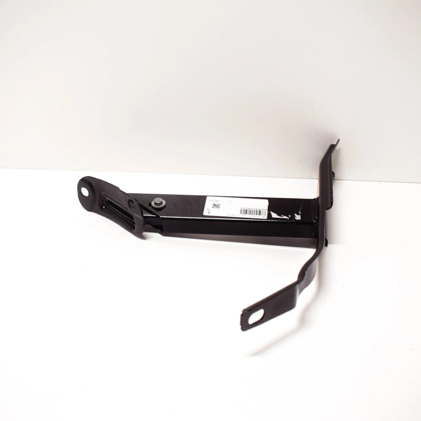 NEW MERCEDES-BENZ C-CLASS W205 RADIATOR LEFT LOWER SUPPORT A2056208000