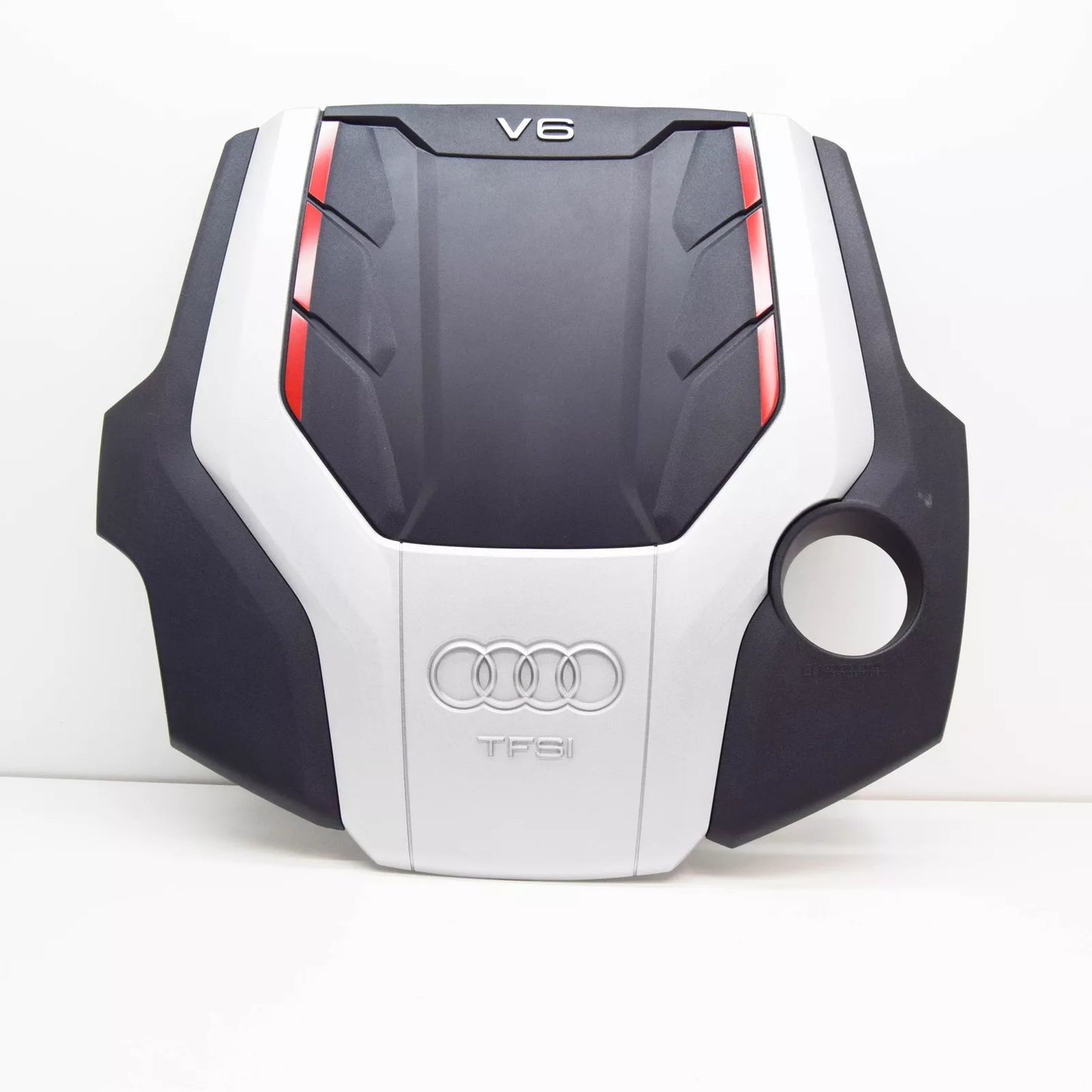 NEW AUDI A4 B9 ENGINE COVER 06M103925P ORIGINAL