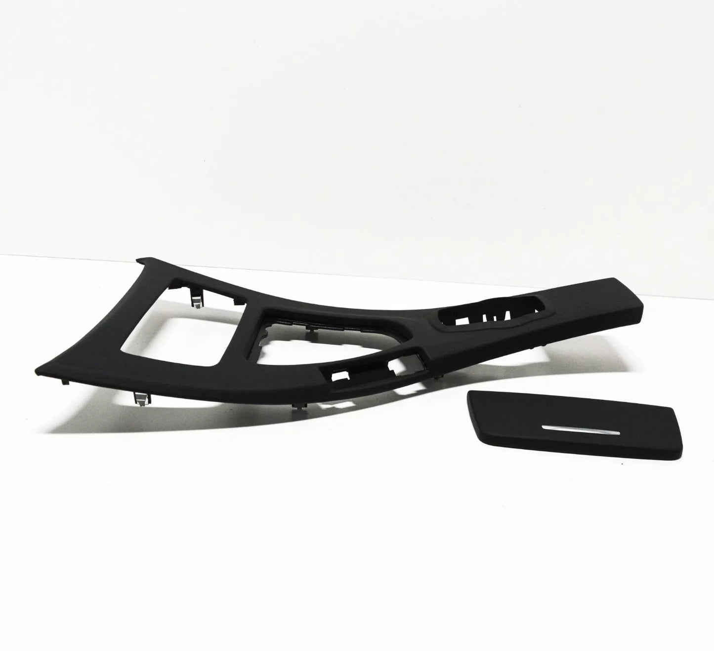 NEW BMW M3 E90 E92 COVER CENTRE CONSOLE FRONT 51167903960 7903960 ORIGINAL