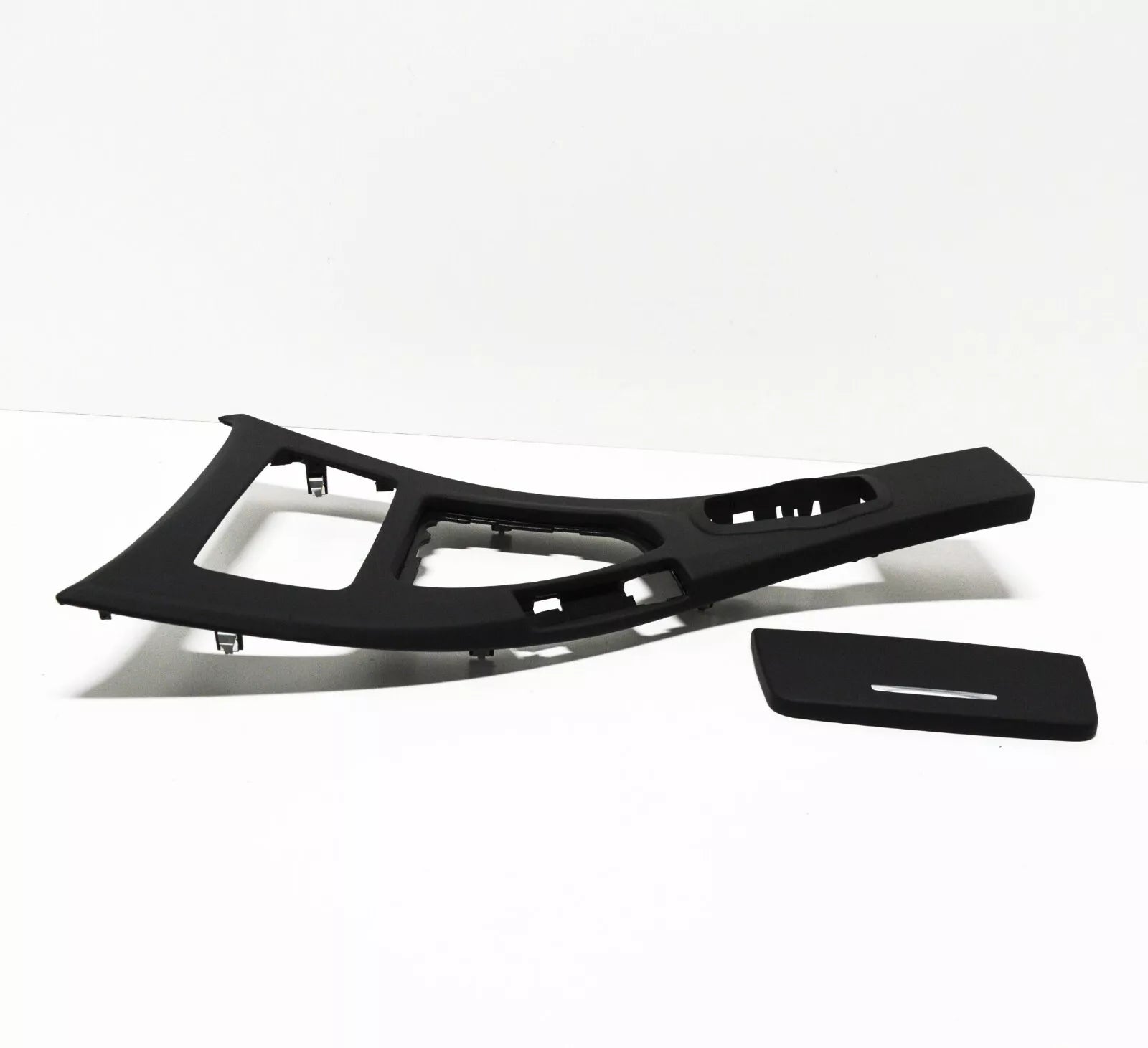 NEW BMW M3 E90 E92 COVER CENTRE CONSOLE FRONT 51167903960 7903960 ORIGINAL