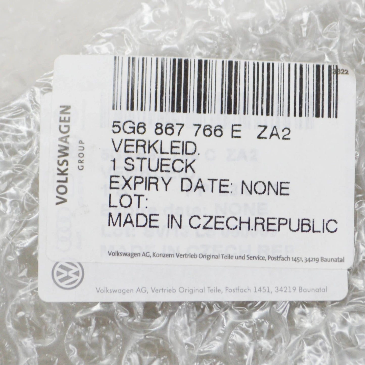 NEW VOLKSWAGEN GOLF 5G MK7 RIGHT SIDE WHEEL HOUSING TRIM 5G6867766EZA2 ORIGINAL