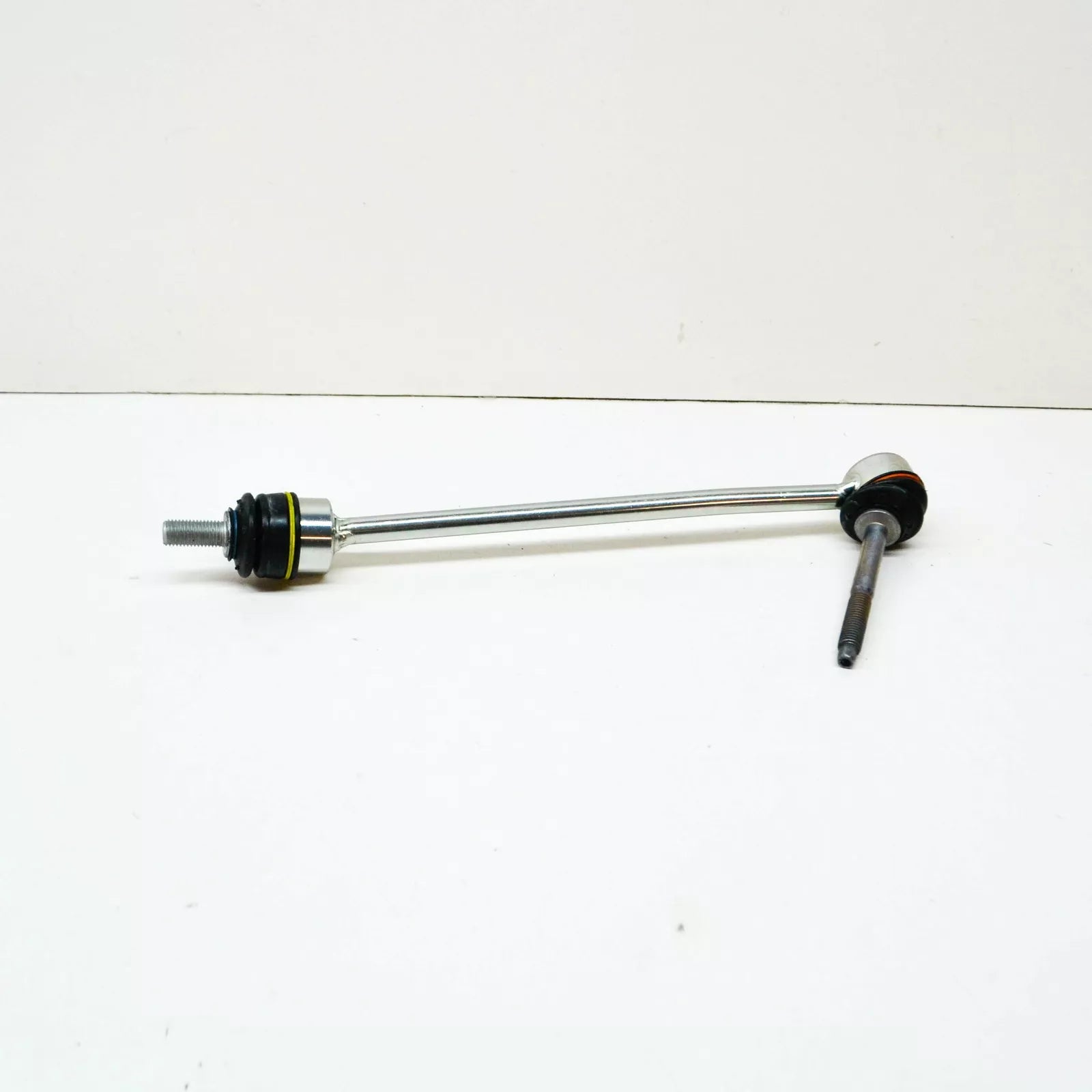 NEW MERCEDES-BENZ S-CLASS W222 RIGHT ANTI ROLL BAR TIE ROD A2223201089