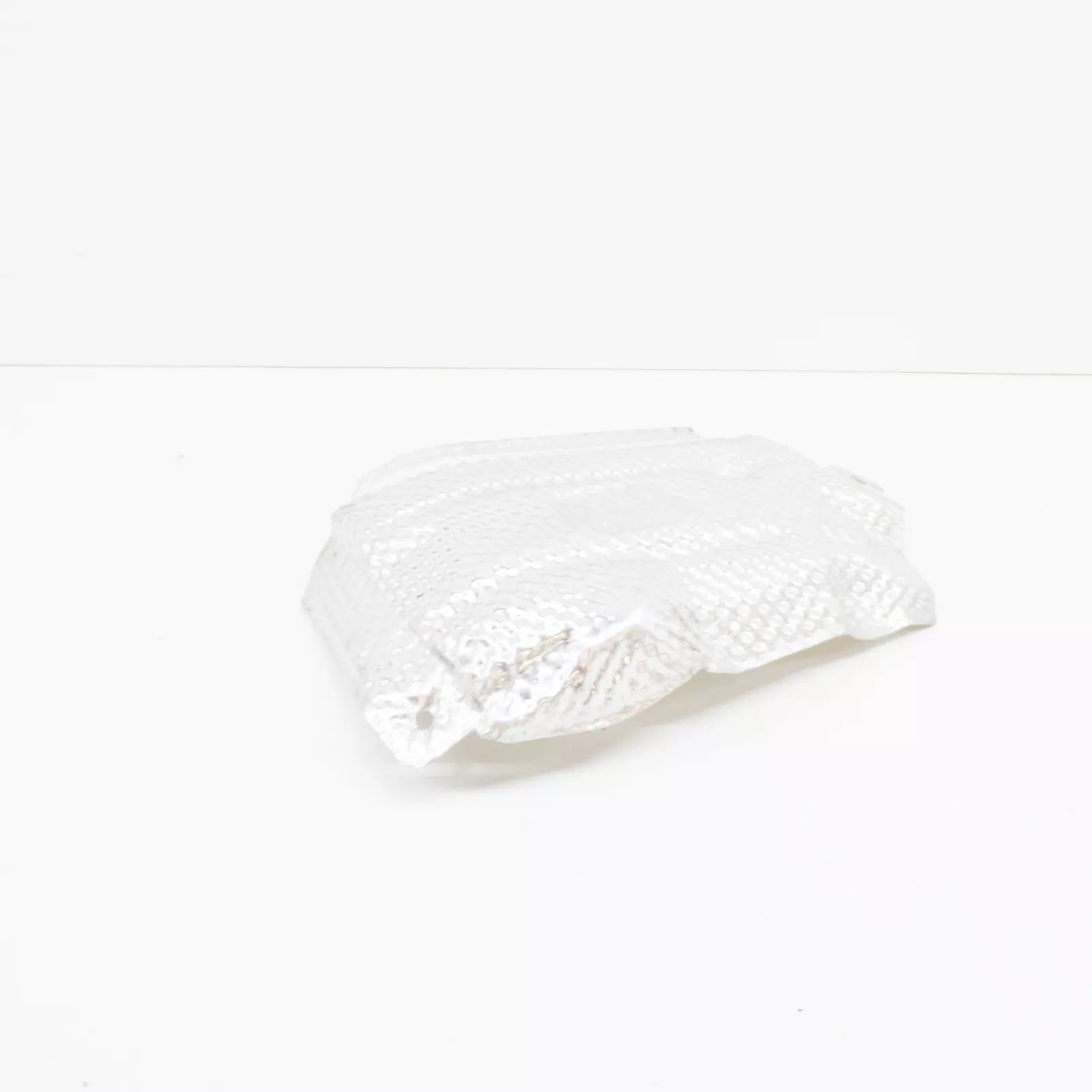 NEW BMW 5 E39 FRONT RIGHT HEAT RESISTANT PLATE 51488234412 8234412 ORIGINAL