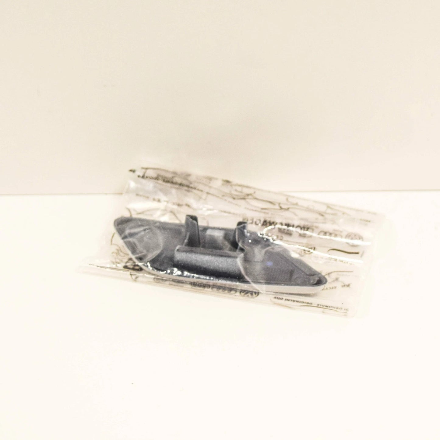 NEW VOLKSWAGEN TIGUAN MK1 LEFT HEADLIGHT WASHER COVER CAP 5N0955109GRU ORIGINAL