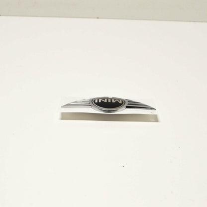new mini cooper r53 trunk lid chrome badge emblem 51147026186 7026186 original