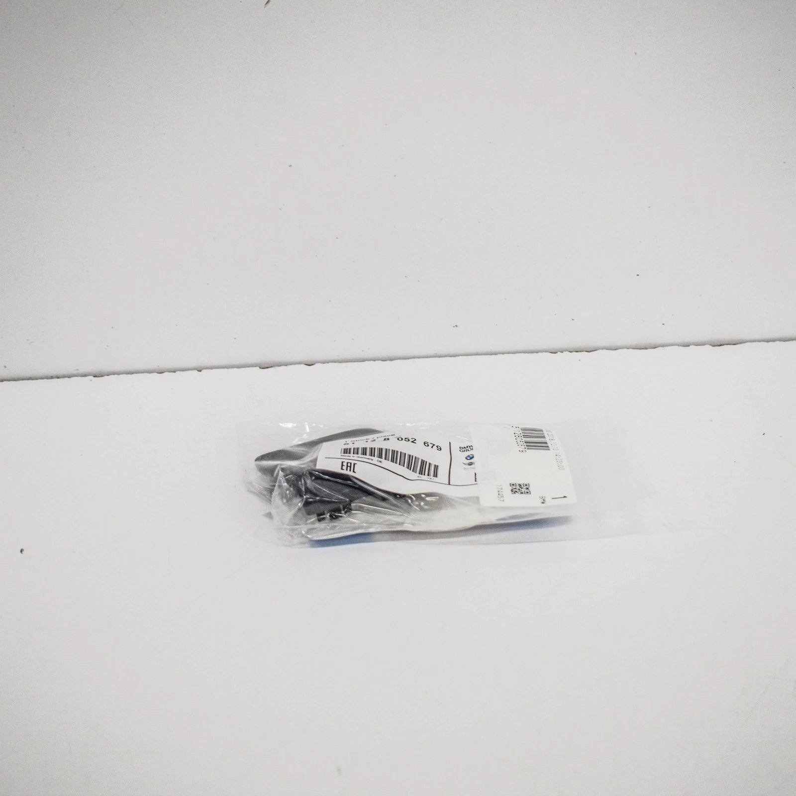 NEW BMW X6 F16 INTERIOR UPPER B PILLAR RIGHT TRIM 51438061364 ORIGINAL