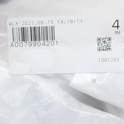 NEW MERCEDES-BENZ ML W163 REAR BUMPER MOUNTING SCREW A0079904201 ORIGINAL