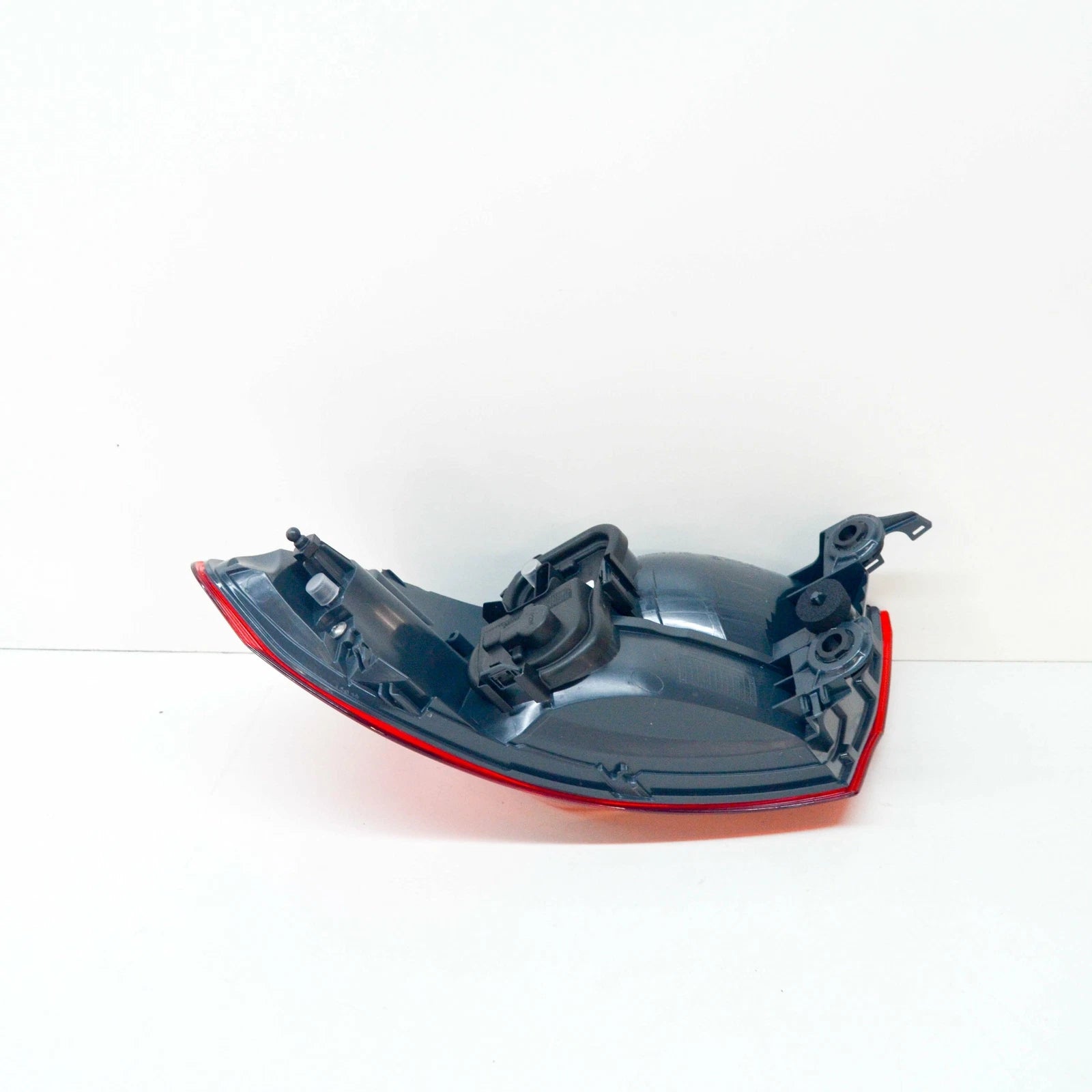 NEW BMW F32 F33 F36 F82 REAR LIGHT IN THE SIDE PANEL LEFT 7296097 63217296097