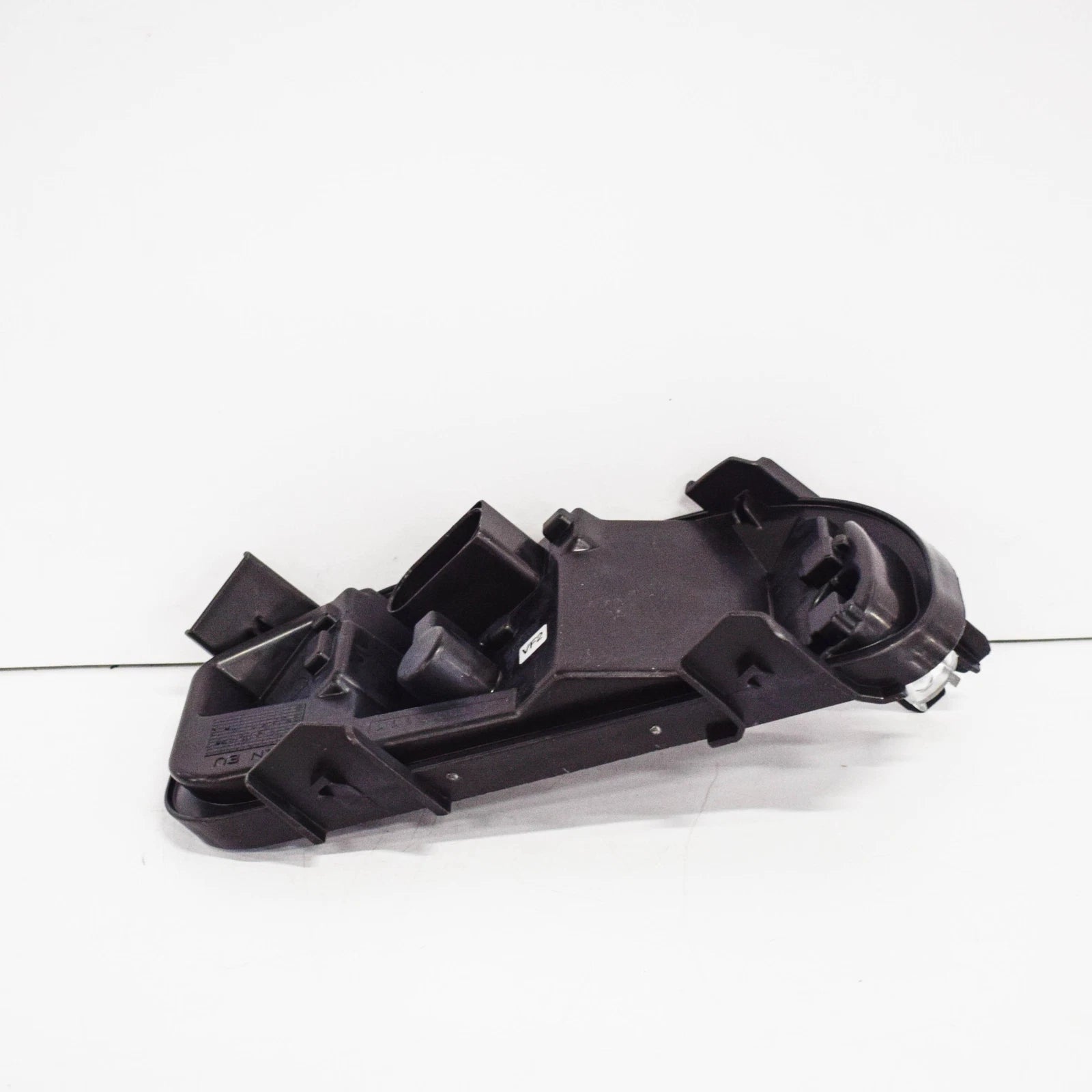 NEW AUDI A6 REAR LEFT TAILLIGHT BULB SOCKET 4F5945221D