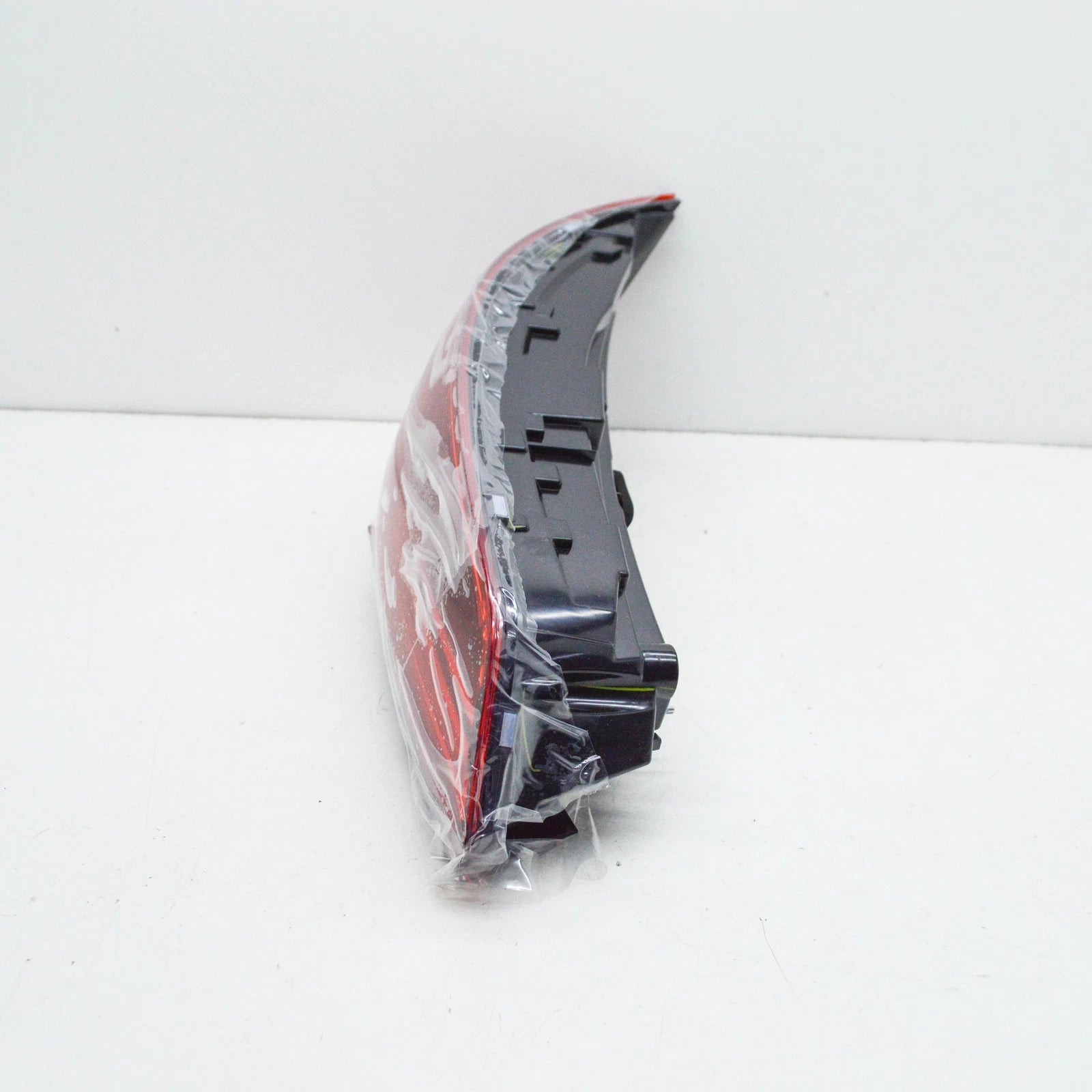 NEW AUDI Q5 FY REAR LEFT TAILLIGHT 80A945075B ORIGINAL