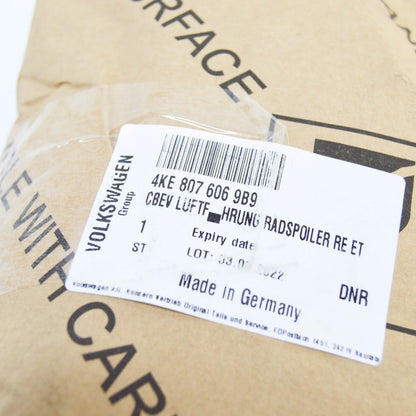 NEW AUDI E-TRON SPORTBACK GEA FRONT RIGHT AIR GUIDE 4KE8076069B9