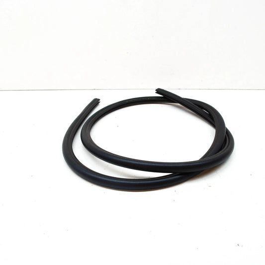 NEW BMW 7 G11 G12 FRONT ENGOINE BONNET HOOD SEAL 51767347393 ORIGINAL