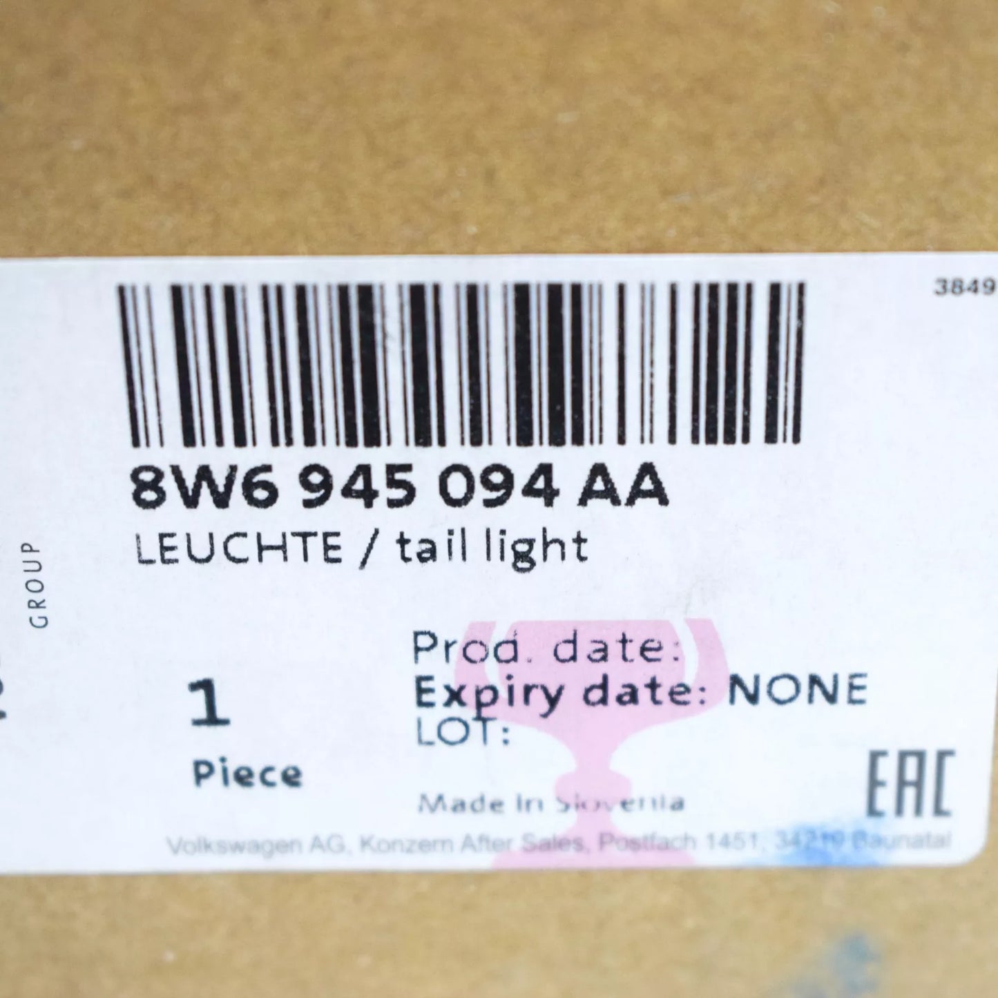 NEW AUDI A5 8W6 REAR RIGHT INNER LED TAILLIGHT 8W6945094AA ORIGINAL