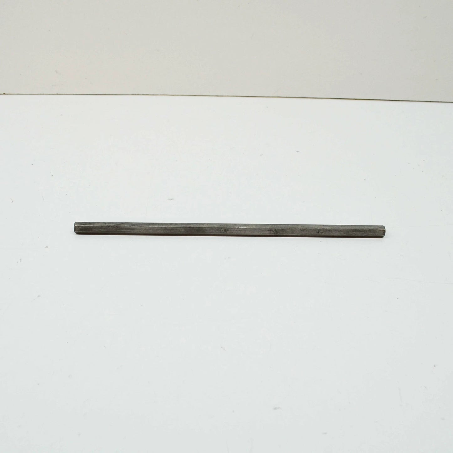 NEW AUDI A6 C7 ENGINE OIL PUMP DRIVE SHAFT 079115120T ORIGINAL