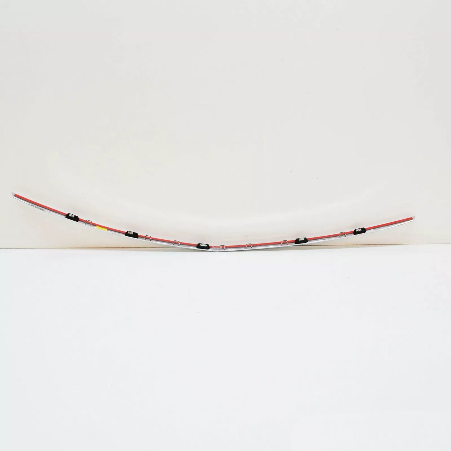 NEW MERCEDES-BENZ E-CLASS W212 REAR TRUNK LID TRIM MOULDING A2127430382