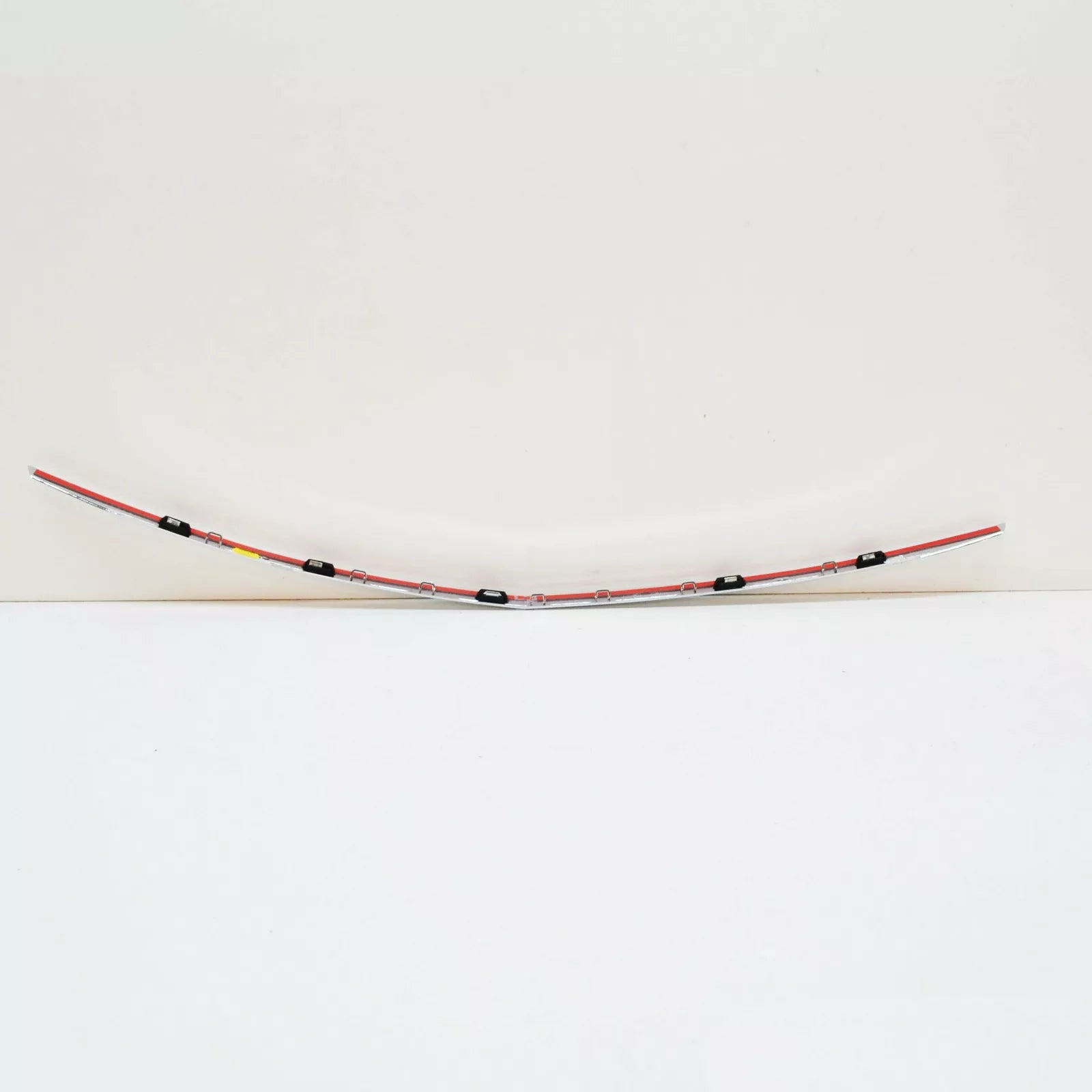 NEW MERCEDES-BENZ E-CLASS W212 REAR TRUNK LID TRIM MOULDING A2127430382