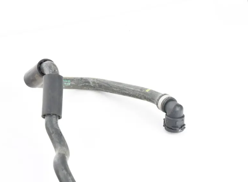 new bmw 7 f01, f02 coolant hose 17127600132 7600132 original