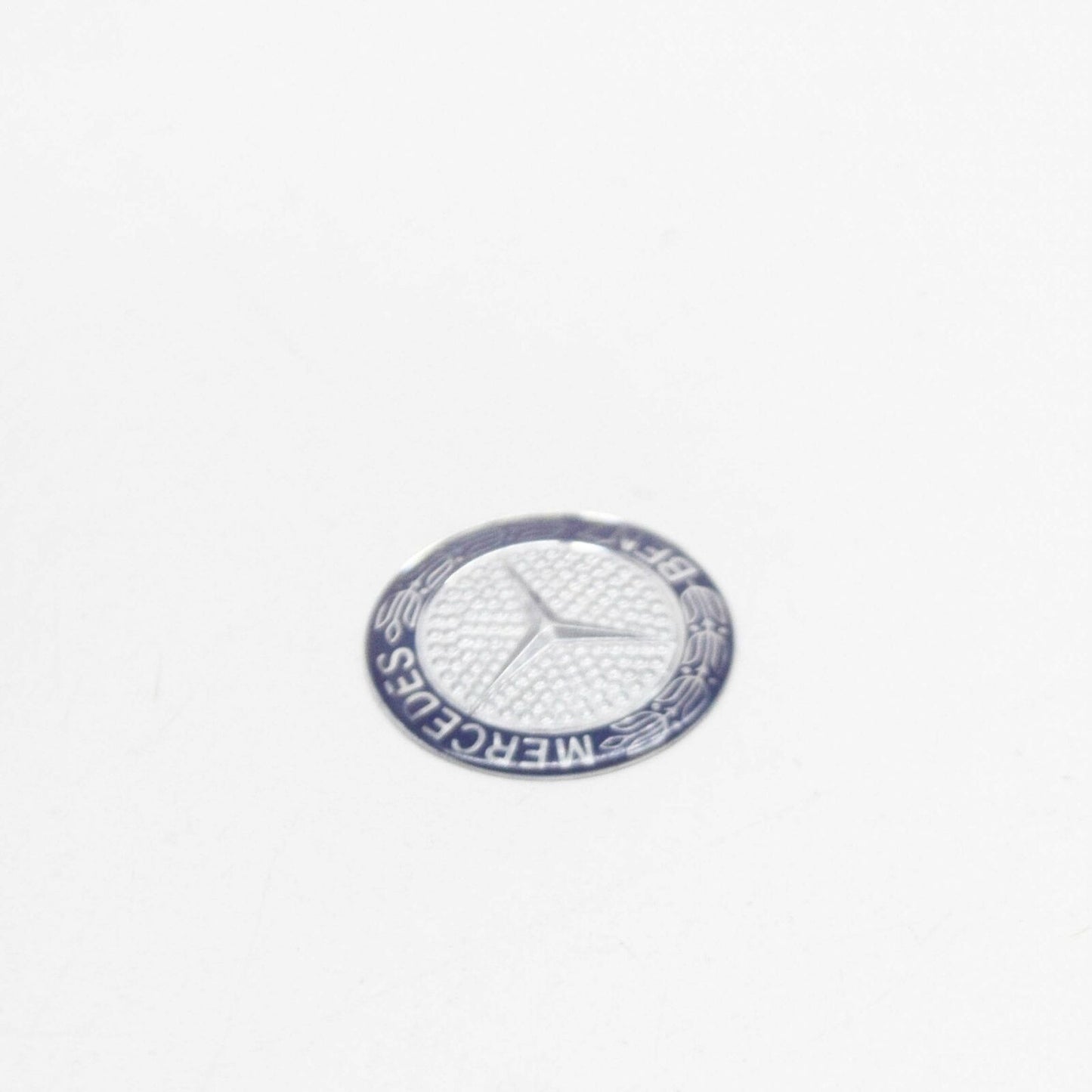 NEW MERCEDES-BENZ SLK R170 KEY BADGE A0008170216 ORIGINAL