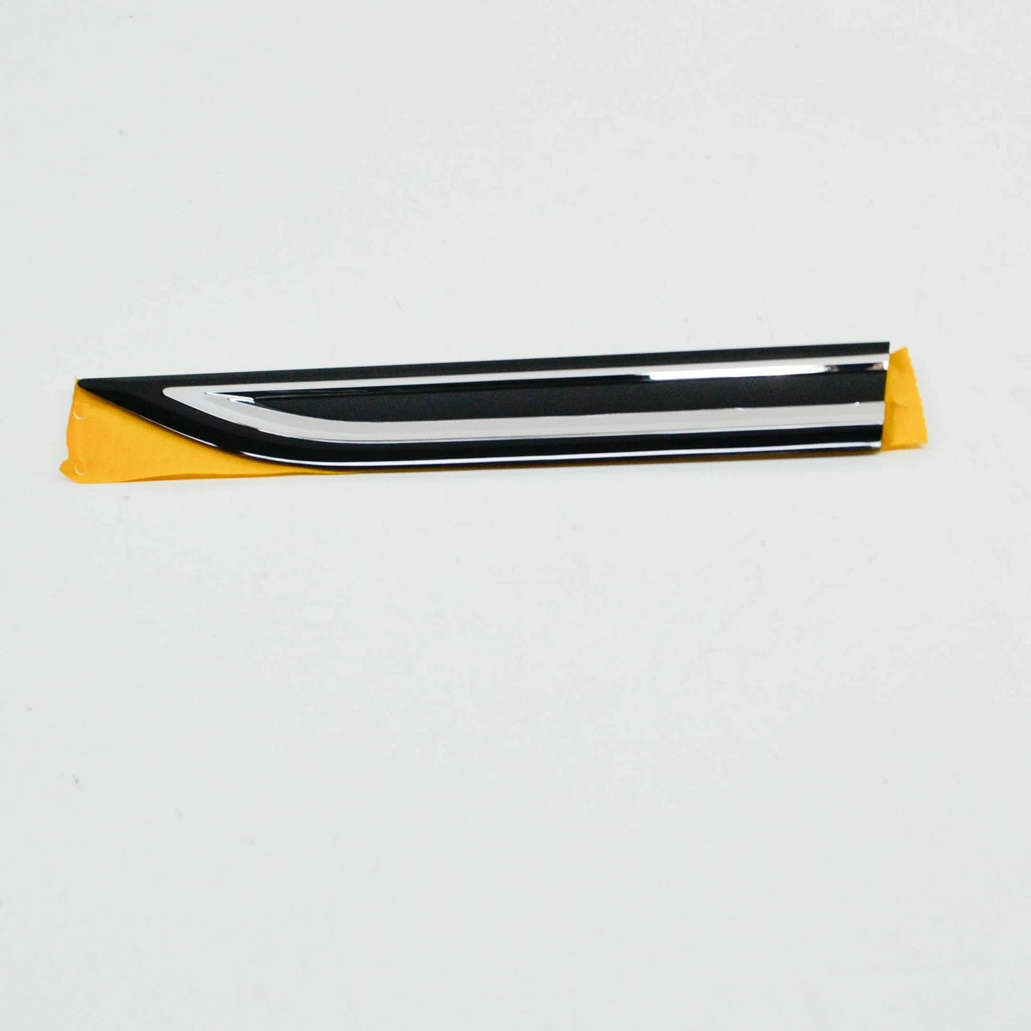 NEW VW ARTEON FRONT LEFT FENDER SELF-ADHESIVE BADGE 3G8853689JDPJ